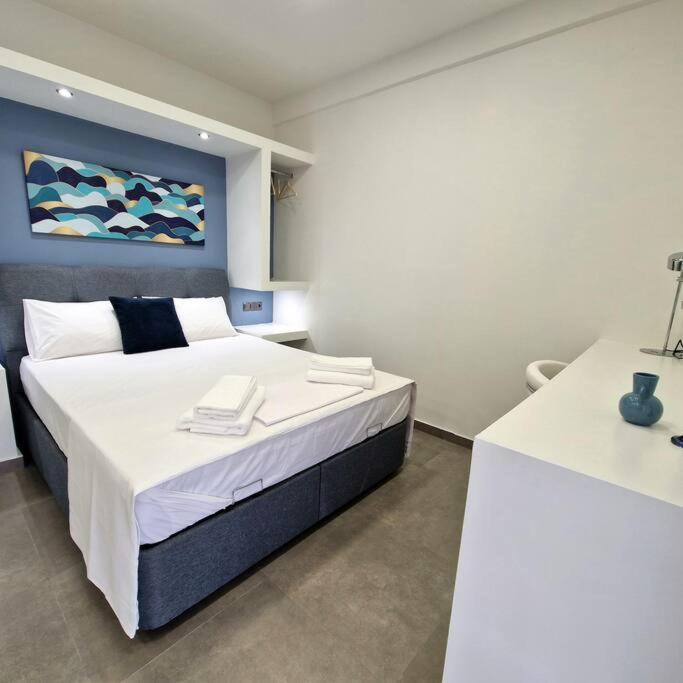 Farisma - Bright And Central Apt In Kalamata Dış mekan fotoğraf
