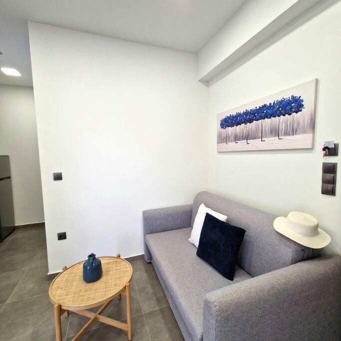 Farisma - Bright And Central Apt In Kalamata Dış mekan fotoğraf